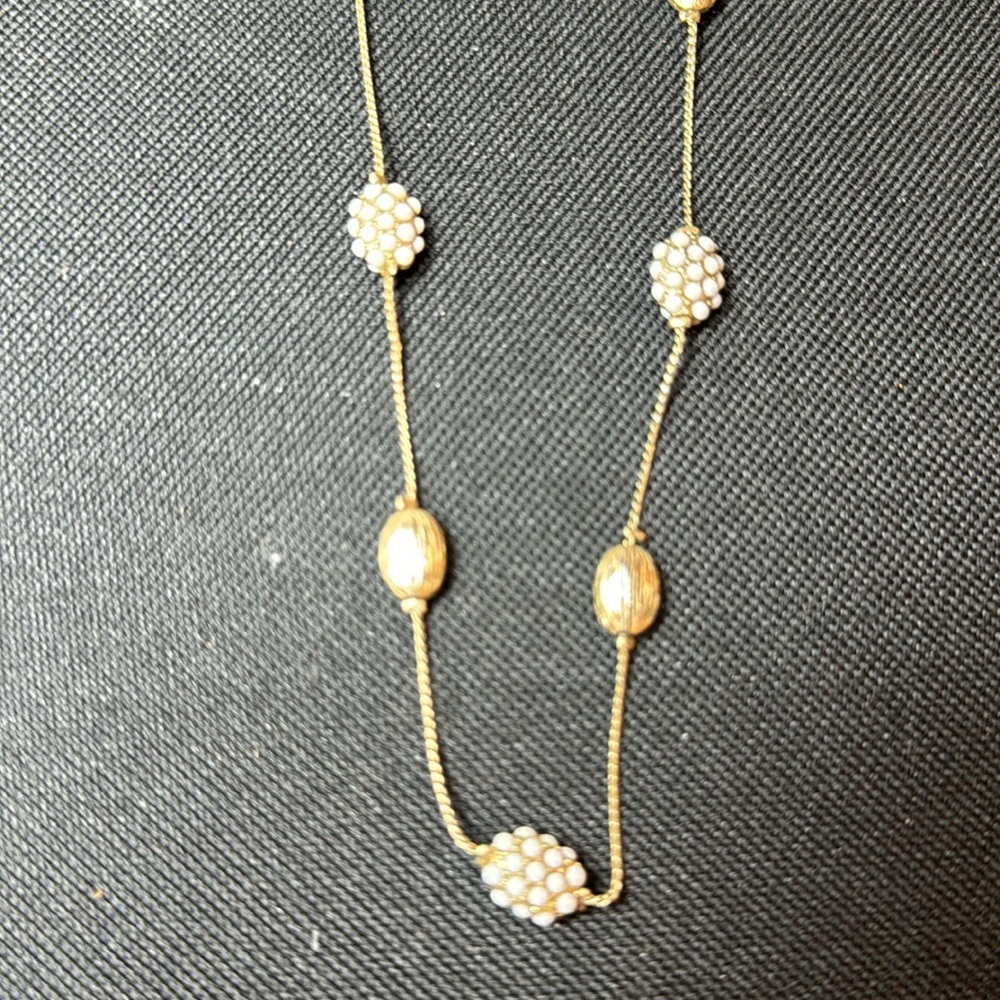 MARILYN SCHIFF necklace